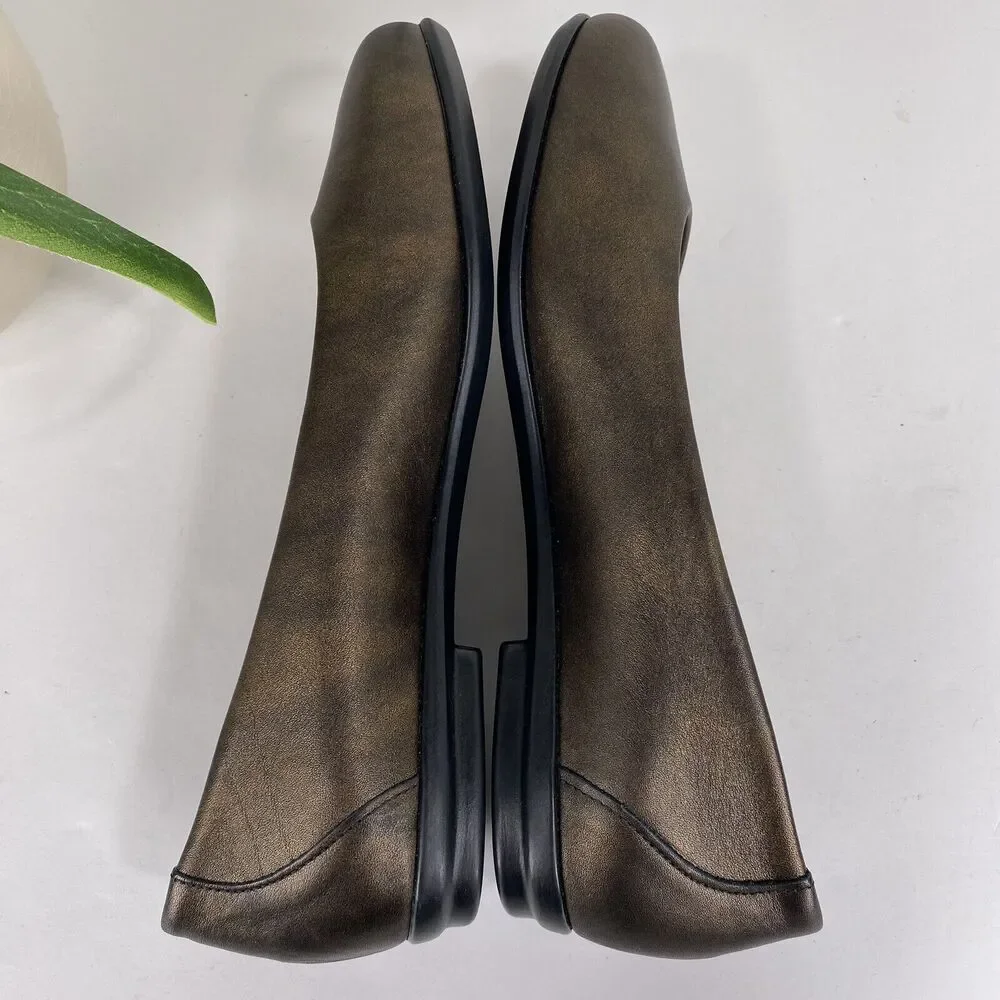 NWOB SAS Scenic Ballet Flat Bronze Metallic Slip On Comfort Shoe Women Size 9.5N